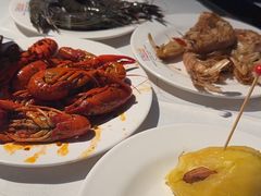 -领鲜活海鲜榴莲自助火锅(东门店)