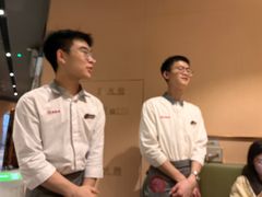 -海底捞火锅(新松江路店)
