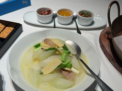 -荣轩(新荣记环球金融中心店)