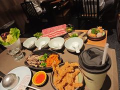 -捞王锅物料理(上海世茂广场店)