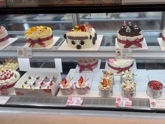 -花花卷卷·鲜食蛋糕(静安久光百货店)