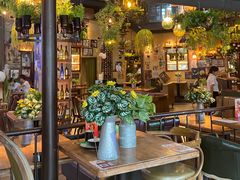 -临界音乐酒馆·小龙虾·江湖菜(华熙LIVE·鱼洞店)