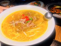 一品金汤肥牛-70后饭吧(府河街店)