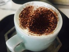 -UNI UNI(环亚凯瑟琳店)