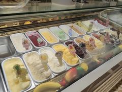 -MADO冰淇淋咖啡馆(淘金店)