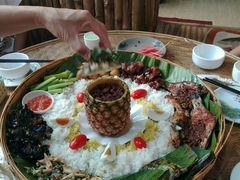 -傣家寨花园主题餐厅