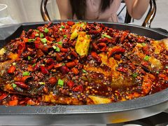 怪味烤鱼-江边城外烤全鱼(世茂广场店)