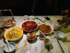-初蓉丨遇见新川菜(亲贤街荣耀店)