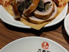 -六泰居·尔滨地标·东北菜(松北店)