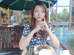 -三亚湾海居铂尔曼度假酒店