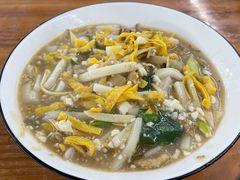 糟肉竹笋炒年糕-老袁炒年糕(富豪路店)