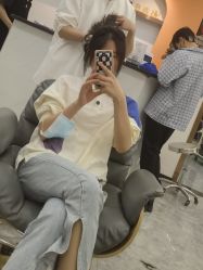 -V8潮牌·接发烫染连锁