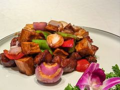 -乾隆美食·本帮菜(黄河路店)