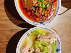 -肖四女乐山跷脚牛肉(南汇大学城生活广场店)