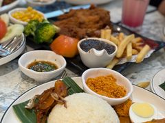 -关夫人餐厅(KLCC阳光广场店)