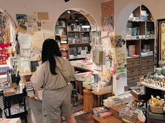 -橡皮书店(翠湖北路店)