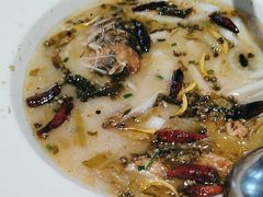 -渔语鱼酸菜鱼新川菜(来福士店)