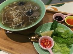 -越弥越南传统美食馆