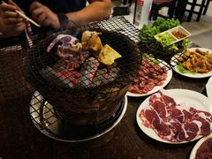-韩风烤牛肉冷面店