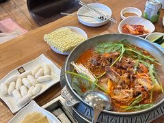 -喇喇排骨火锅·传统韩式脊骨汤(望京西园总店)