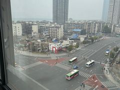 -悦致酒店(长沙黄兴路步行街南门口地铁站店)