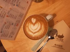 -猫的天空之城概念书店(束河店)