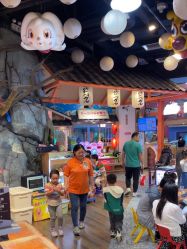 -卡通尼乐园(新达汇三林店)