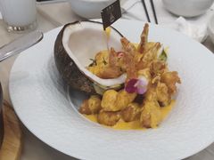 金椰壳奶香虾球-金椰壳· 大厨新加坡菜(壹方城店)