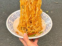 -李与白包子铺(桐梓林店)