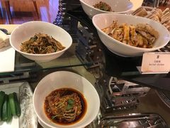 白斩鸡-荣誉国际酒店-云顶旋转餐厅