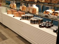 -BreadTalk面包新语(长寿路地铁站店)