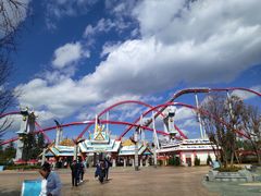 -七彩云南欢乐世界