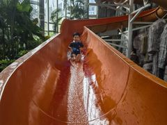 -中家鑫园温泉酒店鑫悦汤泉