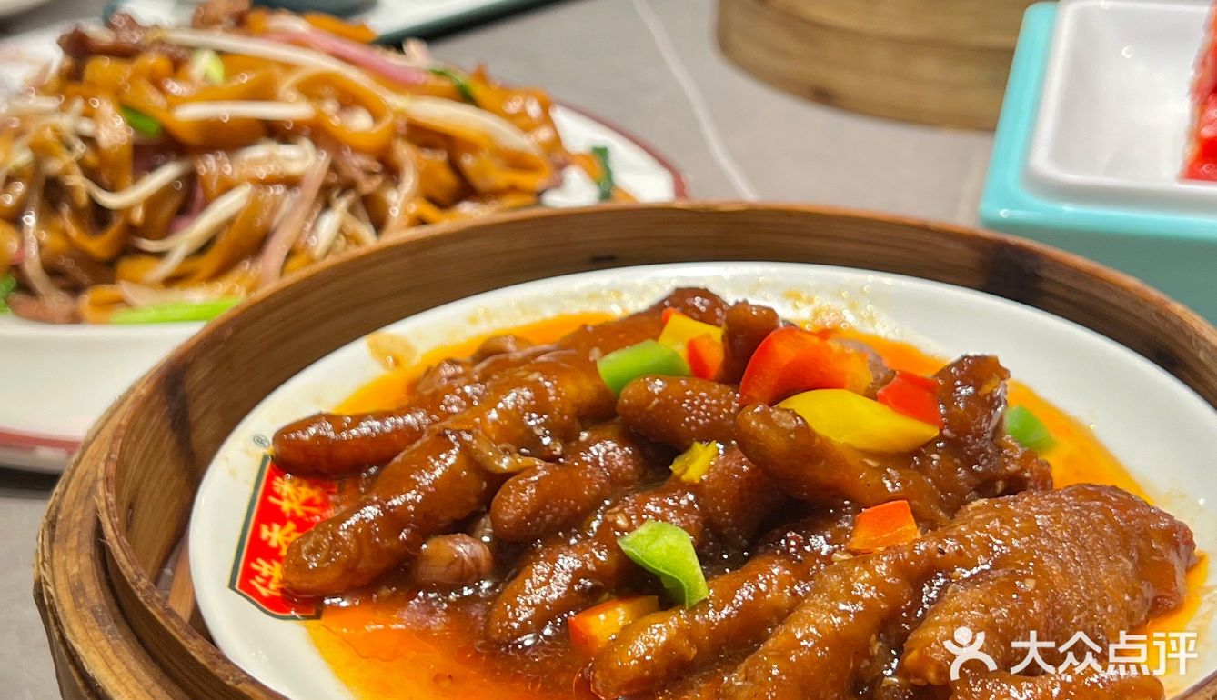 从香港过罗湖来饮茶！