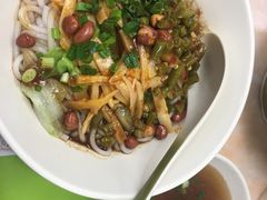 -卓雅桂林米粉