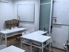 -语朵教育·日韩德法留学(曹杨校区)