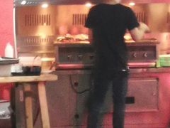 门面-路边摊小炉子烧烤