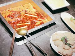 -锦城印象火锅(天府三街店)