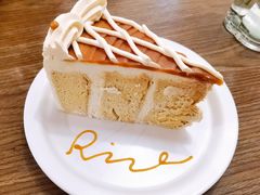 焦糖糯米蛋糕-野路甜点铺(松柏路店)