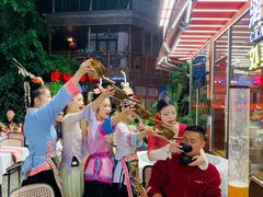 -刘姐啤酒鱼民族演艺餐厅(西街总店)