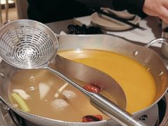 -左庭右院鲜牛肉火锅(金山万达店)