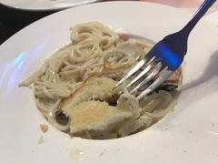 法式鲜蘑菇烟肉意面-樱花里音乐餐吧·牛扒椰子鸡(东圃店)