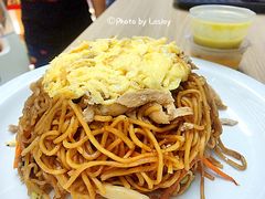 -西沃古尔·拉姆古兰爵士国际机场