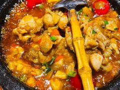 -佬麻雀·剁椒鱼头(京基KK One店)