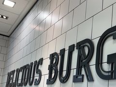 -麦当劳(凯德MALL太阳宫店)