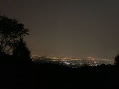 -鬼笑石后山停车场