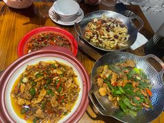 -黄弟大排档·湖南菜·小龙虾·小海鲜(凯旋北路店)