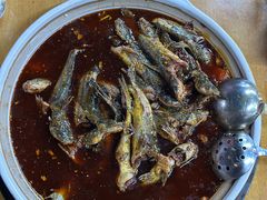 -金海椒罐罐鲢鱼(东方桂苑店)