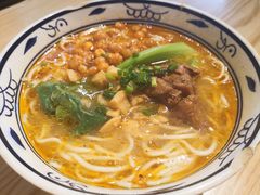 重庆牛肉小面-成都小食铺(红谷滩金街店)