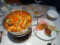 -泰椰里·泰国餐厅(智慧城广百广场店)
